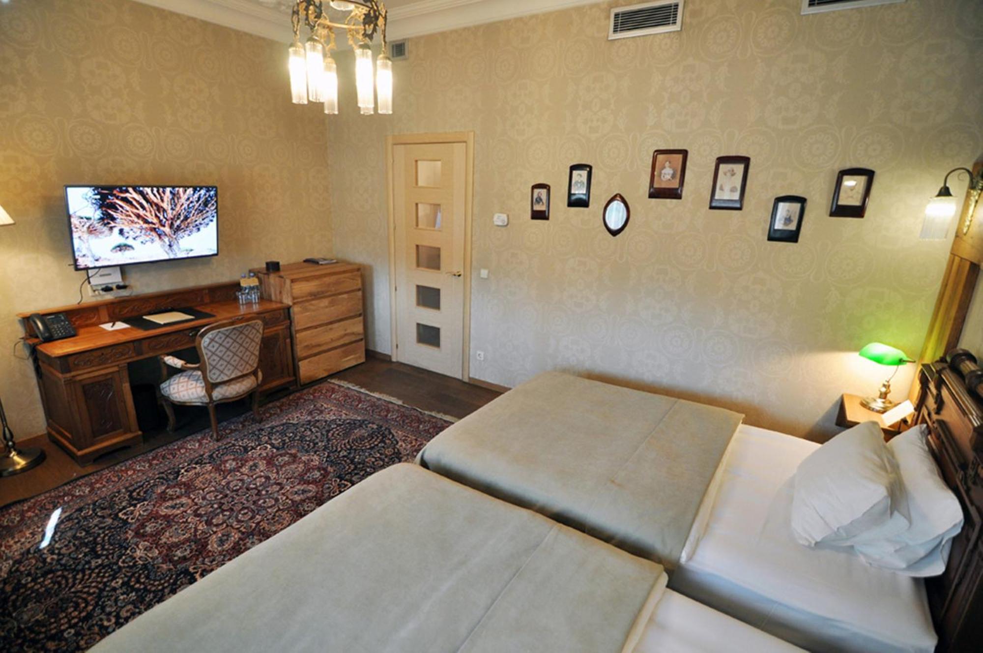 Vinotel Boutique Hotel Tbilisi Ruang foto