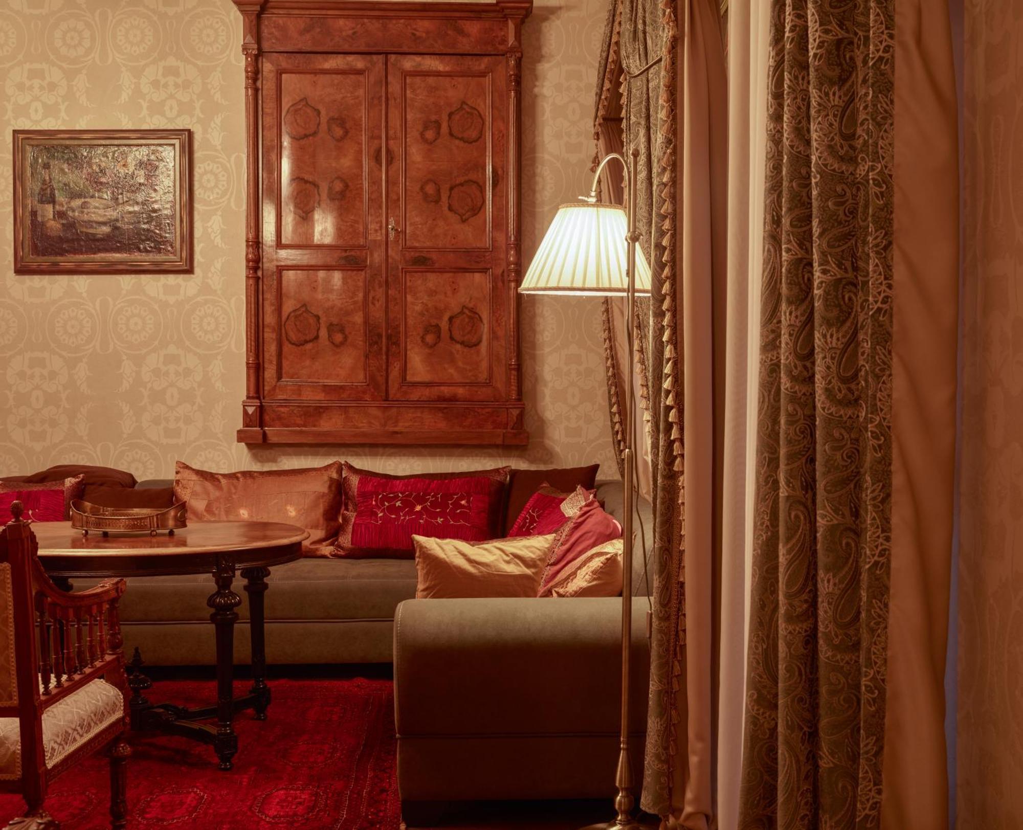Vinotel Boutique Hotel Tbilisi Ruang foto